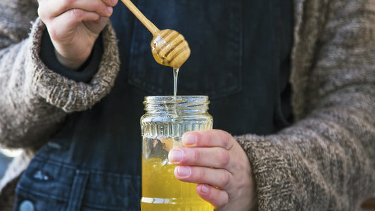 9 Reasons You Should Have Honey in Your Survival Pantry